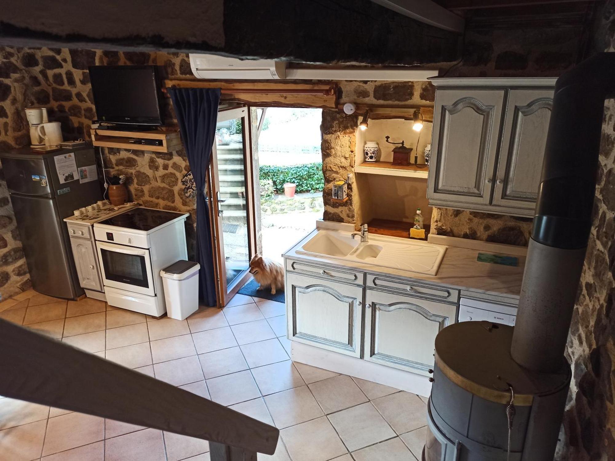 Gite Le Rocher Du Chateau De Retourtour Lamastre Luaran gambar